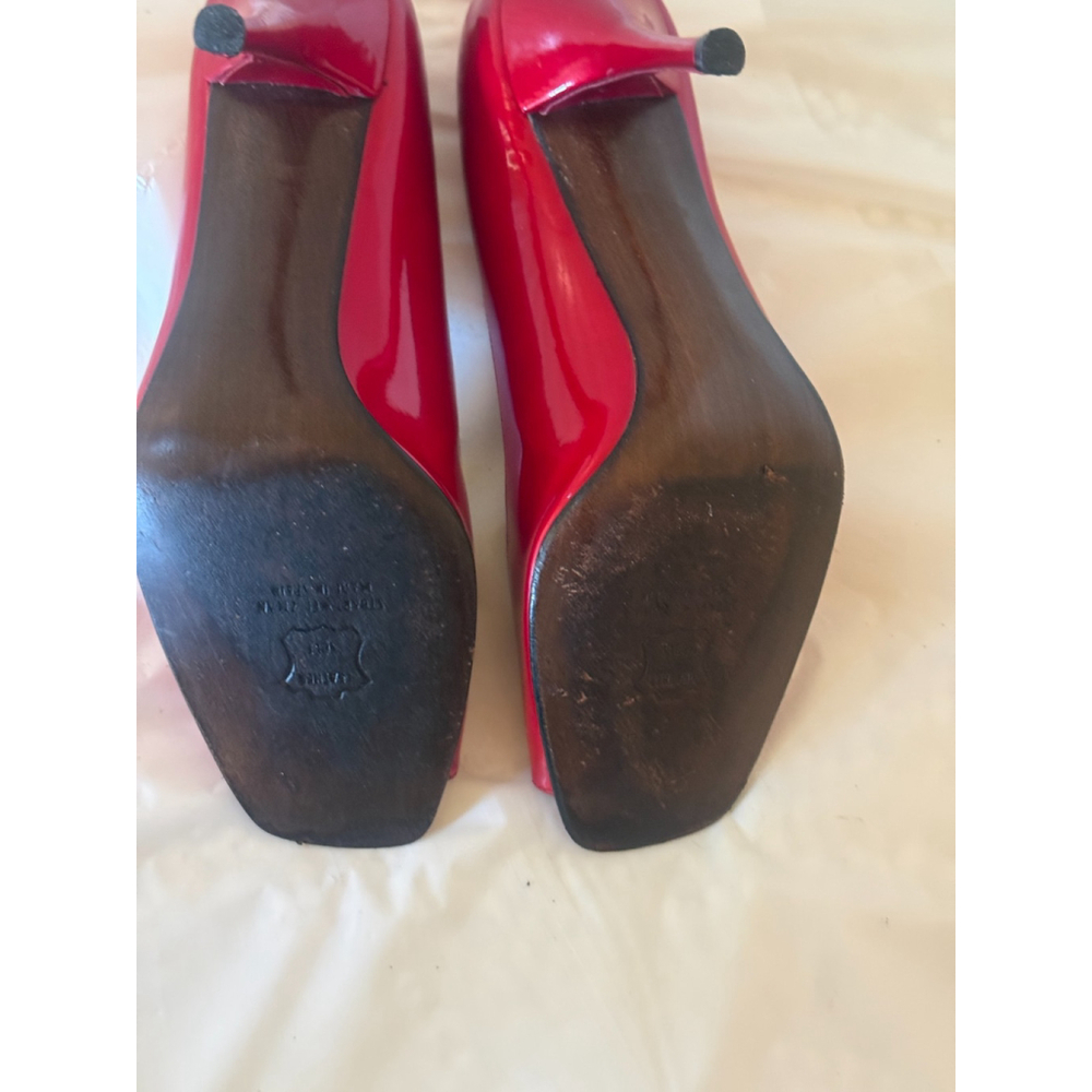 Stuart Weitzman Cherry Red Patent Peep toe Heels 9.5 M - Picture 2 of 14